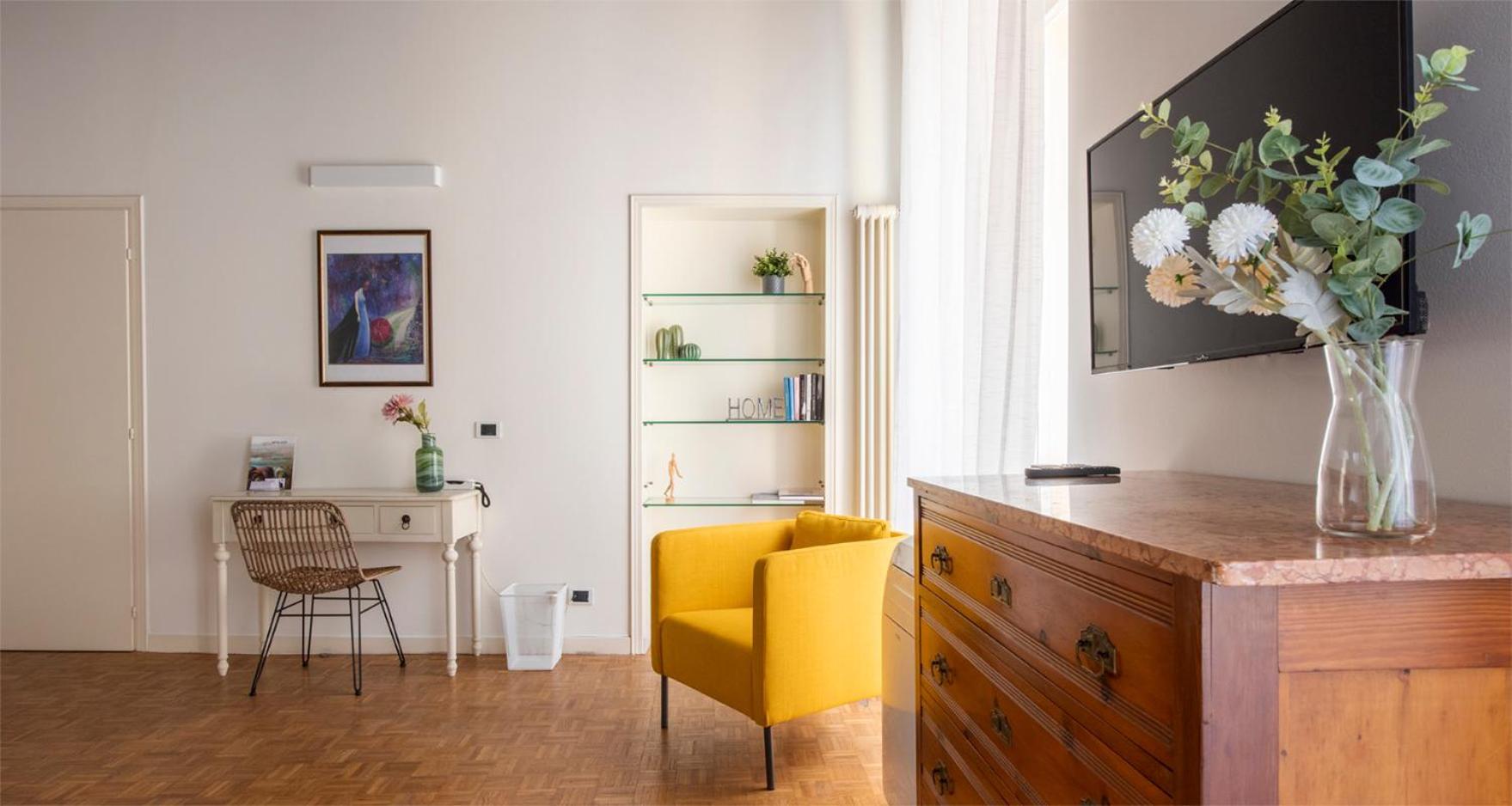 Charming Joivy Flat Next To Duomo Di Como Zewnętrze zdjęcie